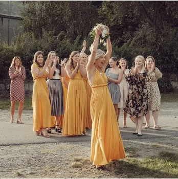 2022 Vkiss חדש צהוב שמלת שושבינה שיפון Ruched אורחים חתונה שמלה סקסית צוואר V עבור נשים Vestido לונגו לפסטה דה Casamento